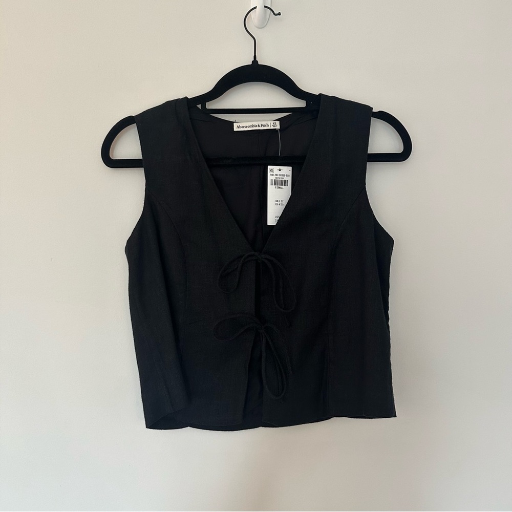 NWT Abercrombie Tie Front Linen Blend Vest